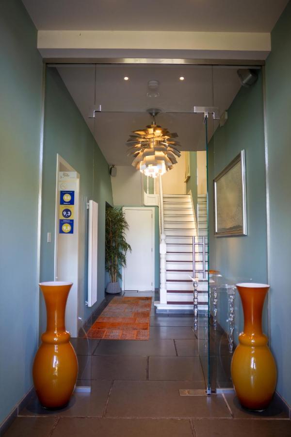 B&B Saint-Georges -Located In The City Centre Of Bruges- 외부 사진 Interior of the house