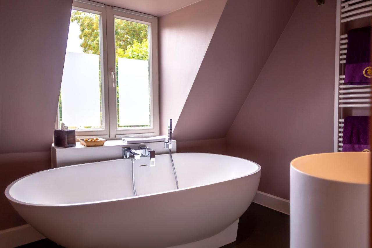 B&B Saint-Georges -Located In The City Centre Of Bruges- 외부 사진 Bathroom